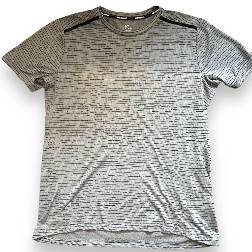 Nike Mens Dri-Fit Running Shirt Short Sleeve Fitted Gray Striped Large